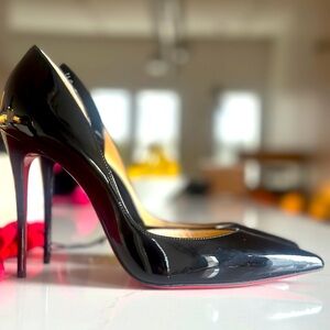 Christian Louboutin Pumps